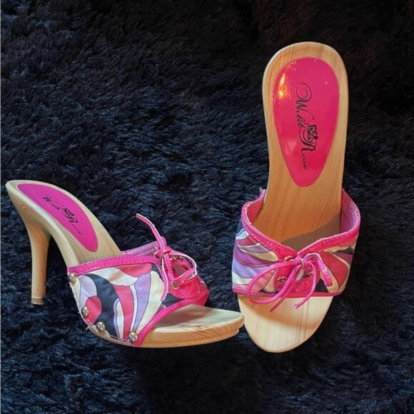 Wild Rose Pink Wooden Heels 🍬 - Picture 1 of 5